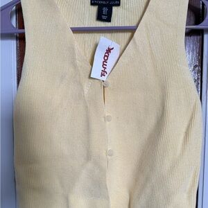 Sincerely Jules Yellow Crop Top